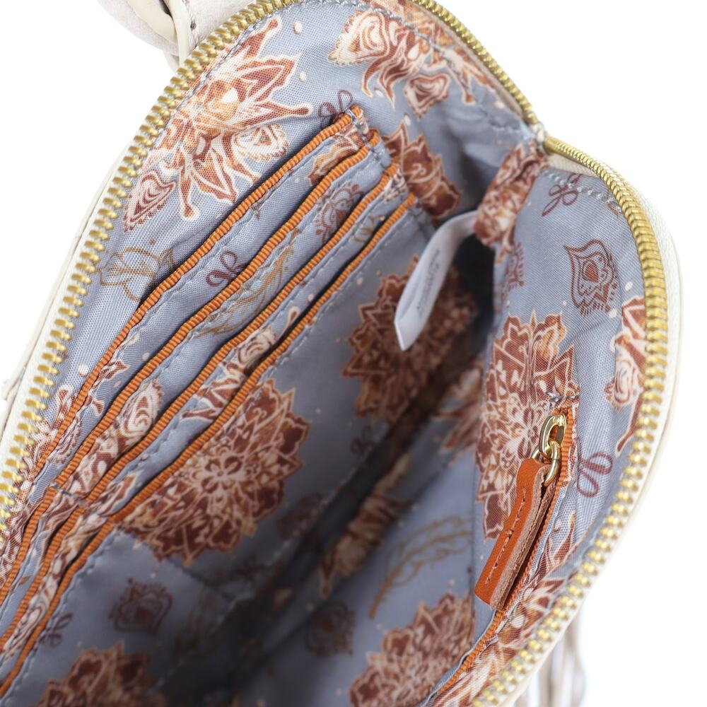 HOBO Stevie Fringed Clutch Beige Leather Wristlet w/Dust Sleeve - Picture 5 of 7